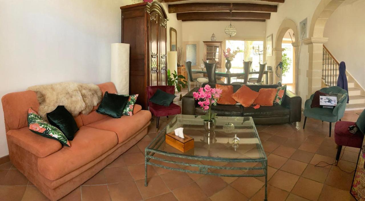 Villa Entre Vigne Et Camargue Générac